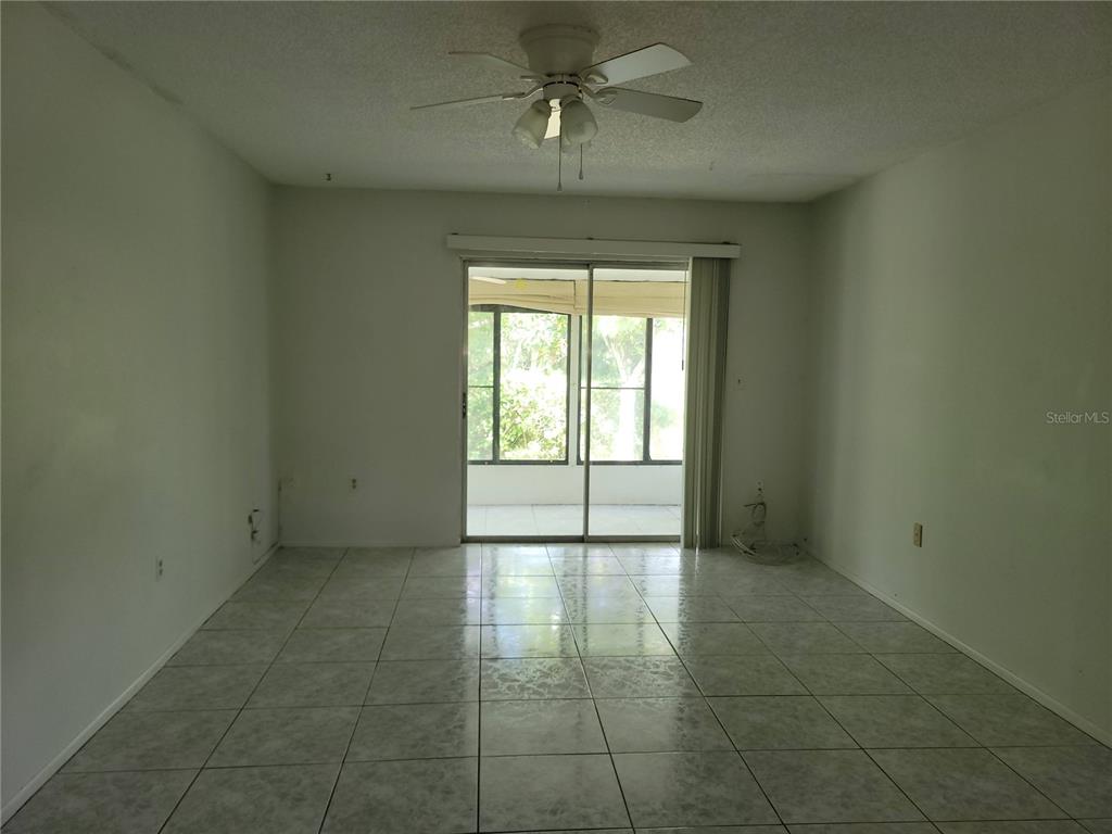 9110 Via Recreo New Port Richey, FL 34655 - Photo 8 of 32