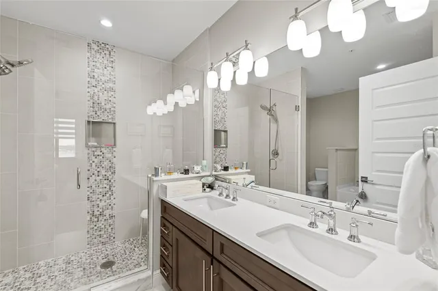 $380,000 | 16300 County Road 455, Unit 704, Montverde, FL 34756