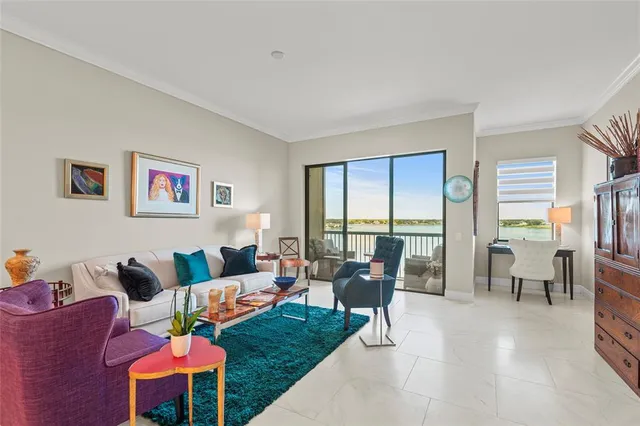 $380,000 | 16300 County Road 455, Unit 704, Montverde, FL 34756