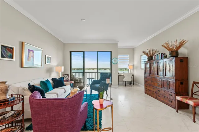 $380,000 | 16300 County Road 455, Unit 704, Montverde, FL 34756