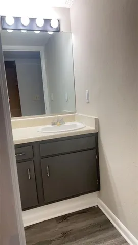 $1,635 | 6332 Newtown Circle, Unit 32B5, Tampa, FL 33615