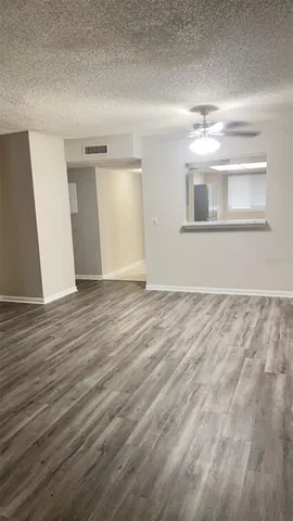 $1,635 | 6332 Newtown Circle, Unit 32B5, Tampa, FL 33615