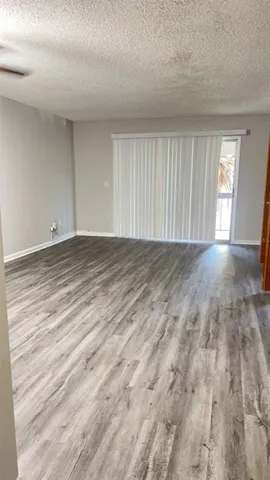 $1,635 | 6332 Newtown Circle, Unit 32B5, Tampa, FL 33615