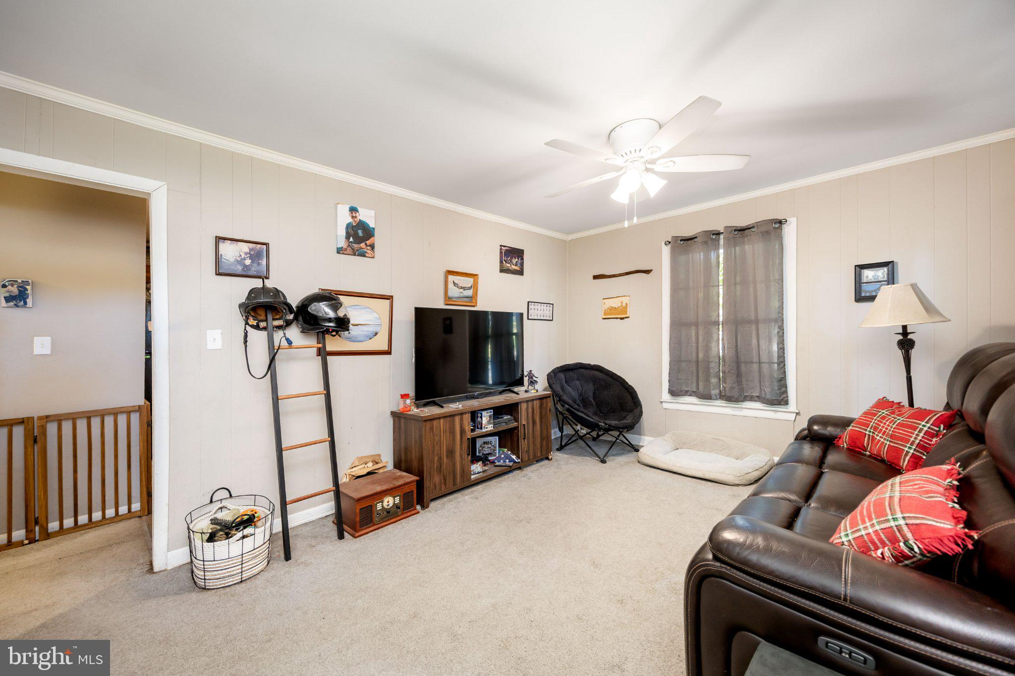 31161 Eden Allen Road Eden, MD 21822 - Photo 7 of 28 Cozy living space with personal touches.