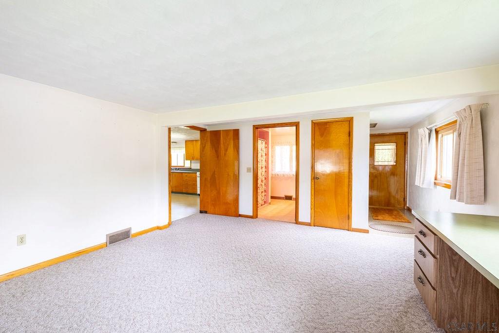 4611 Elton Road Elton, PA 15934 - Photo 14 of 35
