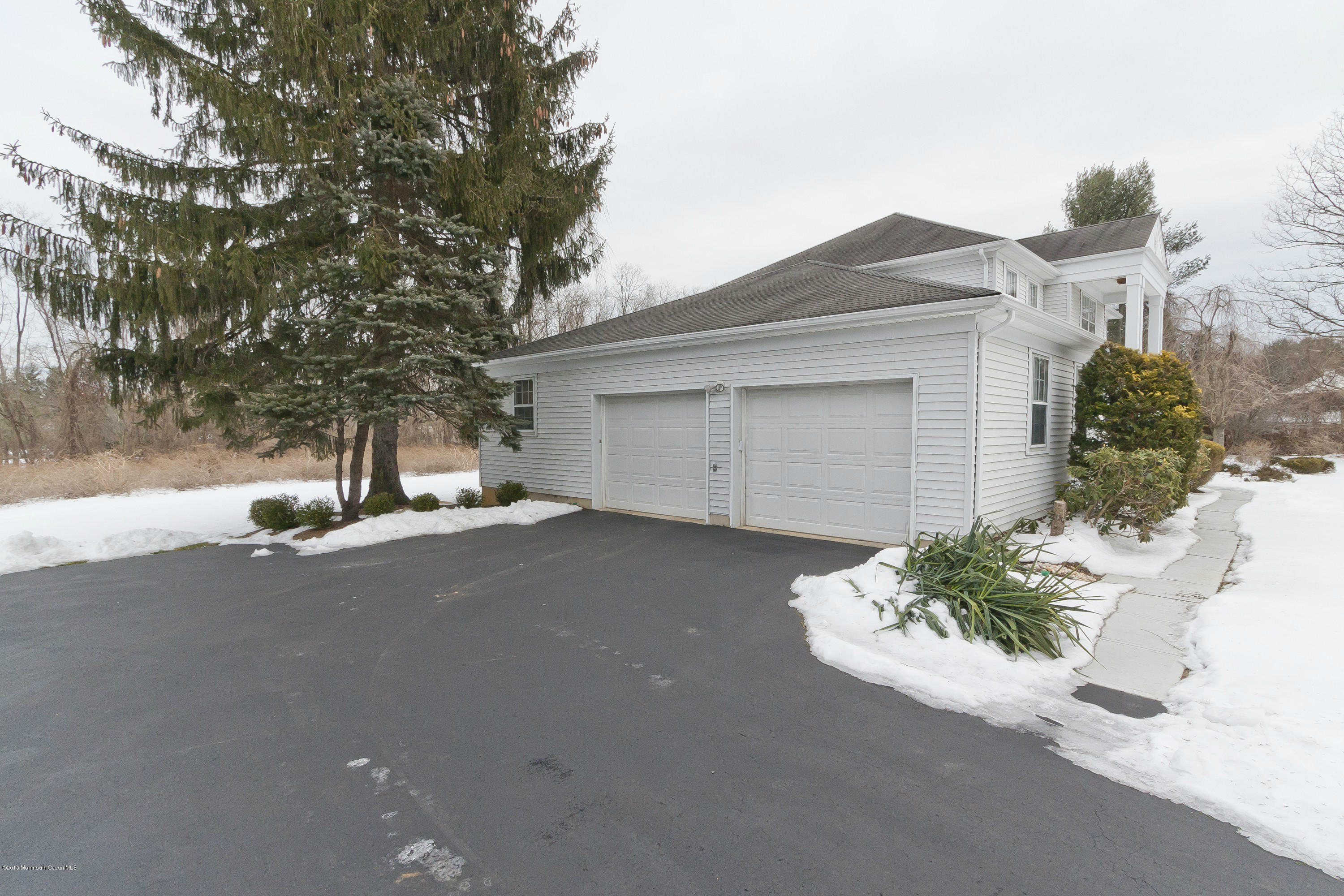 460 Marl Road Colts Neck, NJ 07722 - Photo 34 of 37 2 car garage