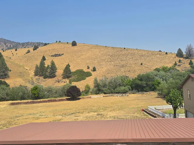 $529,000 | 4204 Highway 263, Yreka, CA 96097