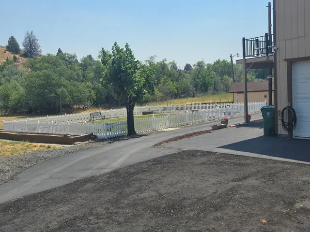 $529,000 | 4204 Highway 263, Yreka, CA 96097