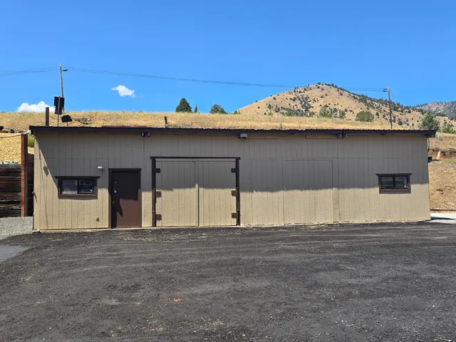 $529,000 | 4204 Highway 263, Yreka, CA 96097