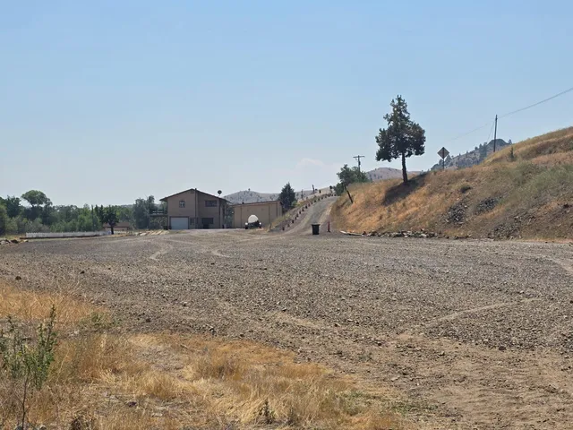 $529,000 | 4204 Highway 263, Yreka, CA 96097