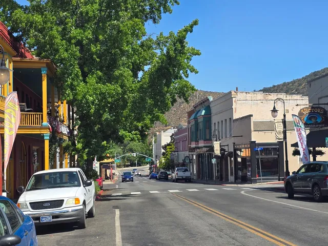 $529,000 | 4204 Highway 263, Yreka, CA 96097