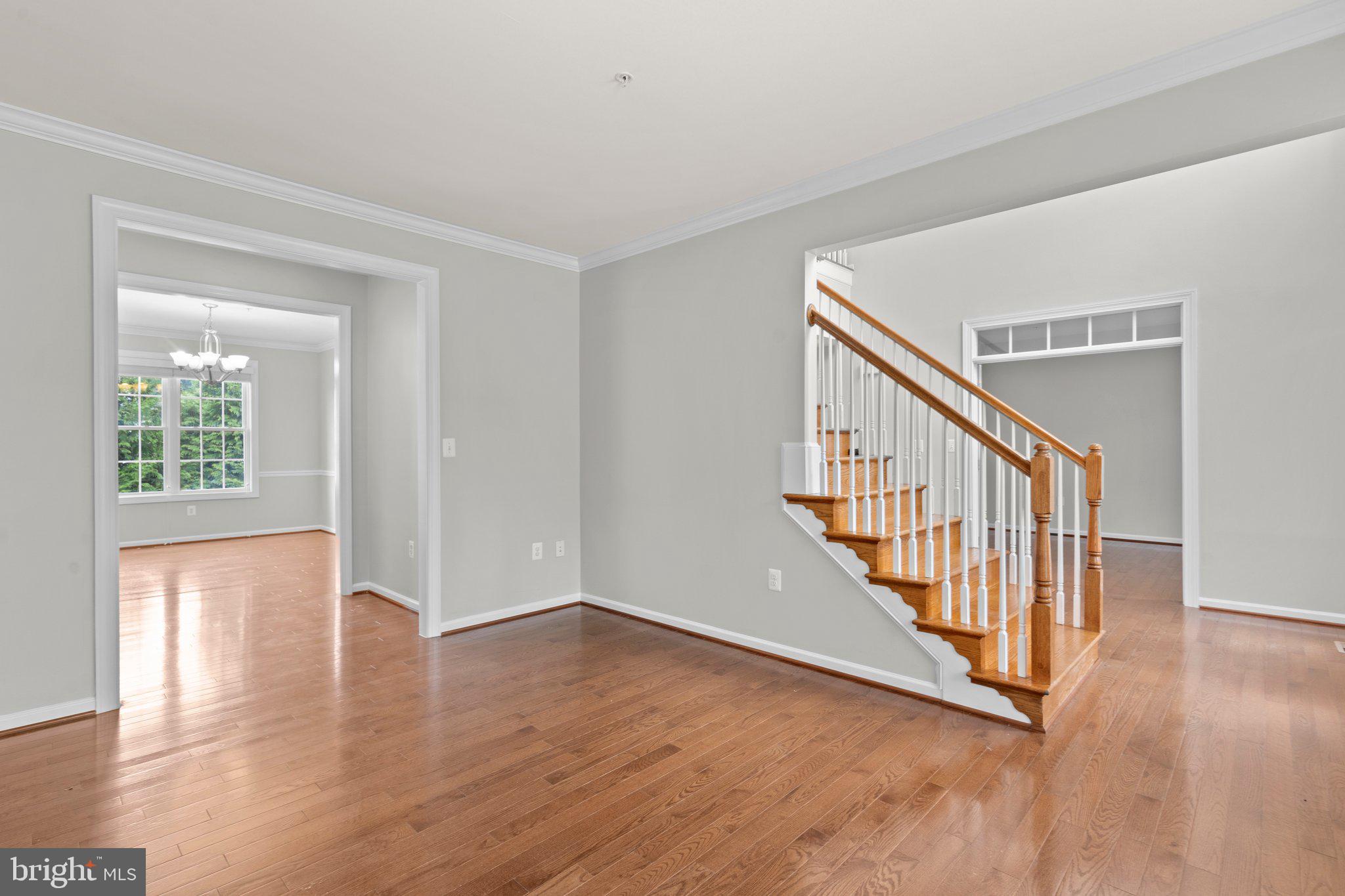 13221 Moonlight Trail Drive Silver Spring, MD 20906 - Photo 5 of 55 Living Rooom