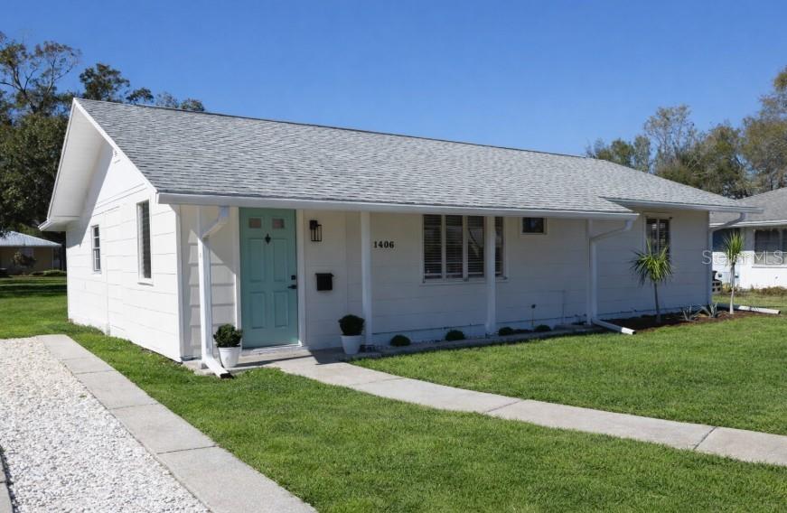 1406 28th Street West Bradenton, FL 34205 - Photo 1 of 38