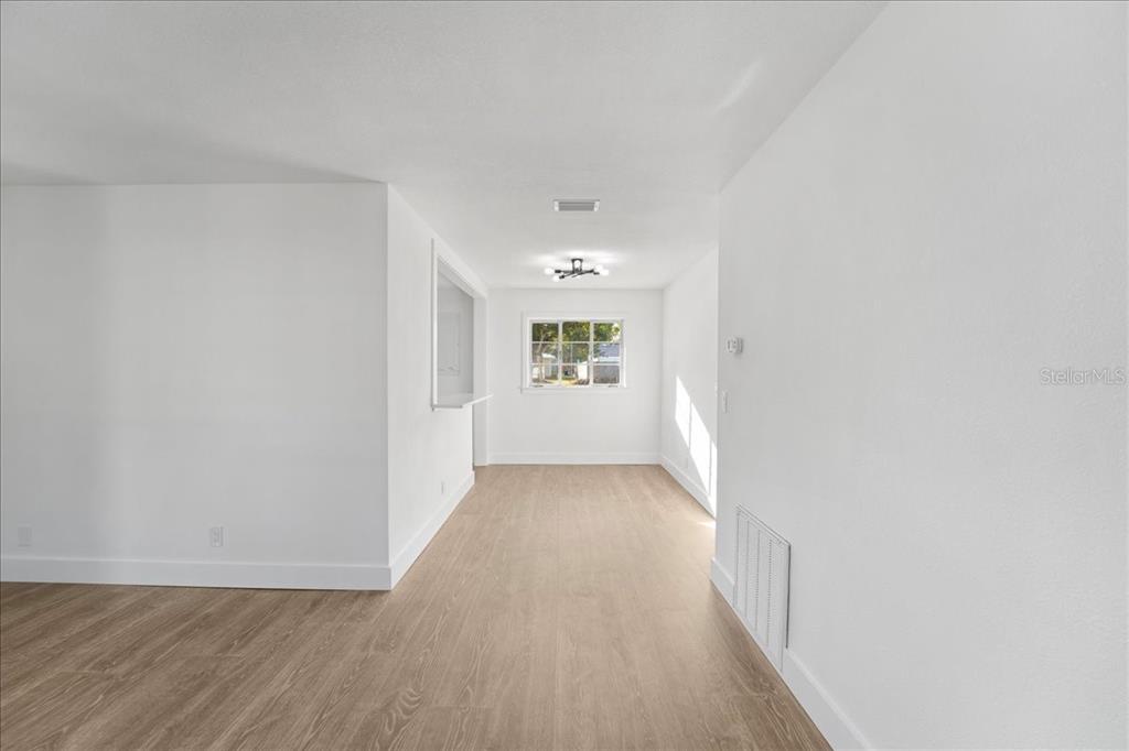 1406 28th Street West Bradenton, FL 34205 - Photo 17 of 38