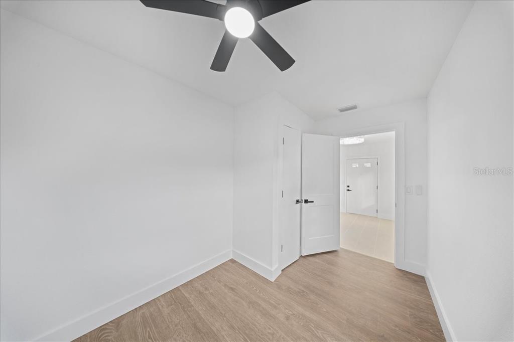 1406 28th Street West Bradenton, FL 34205 - Photo 28 of 38