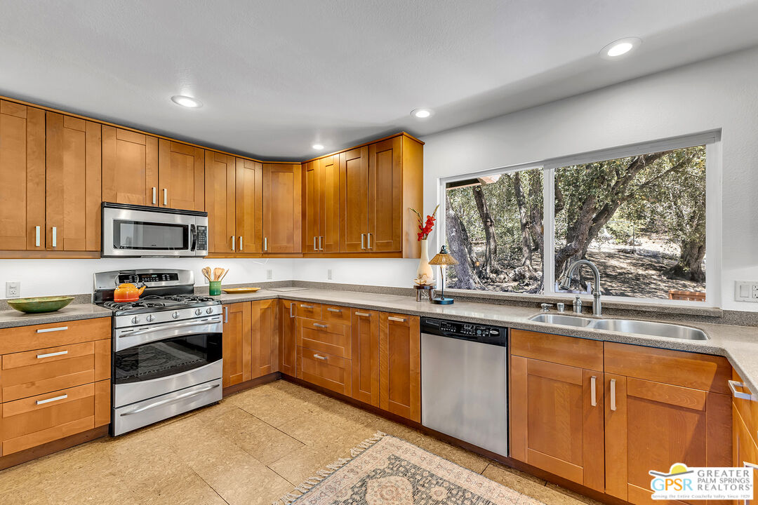 52732 Pine Cove Road Idyllwild, CA 92549 - Photo 23 of 67