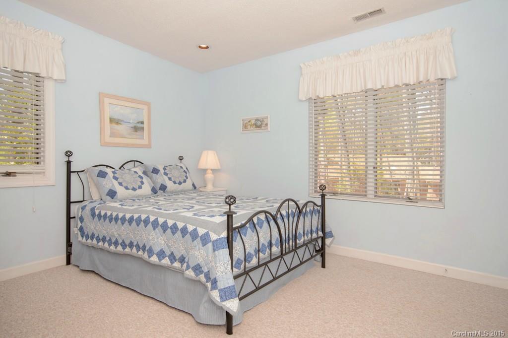 8 Longleaf Road Lake Wylie, SC 29710 - Photo 20 of 24 Gallery Image 20