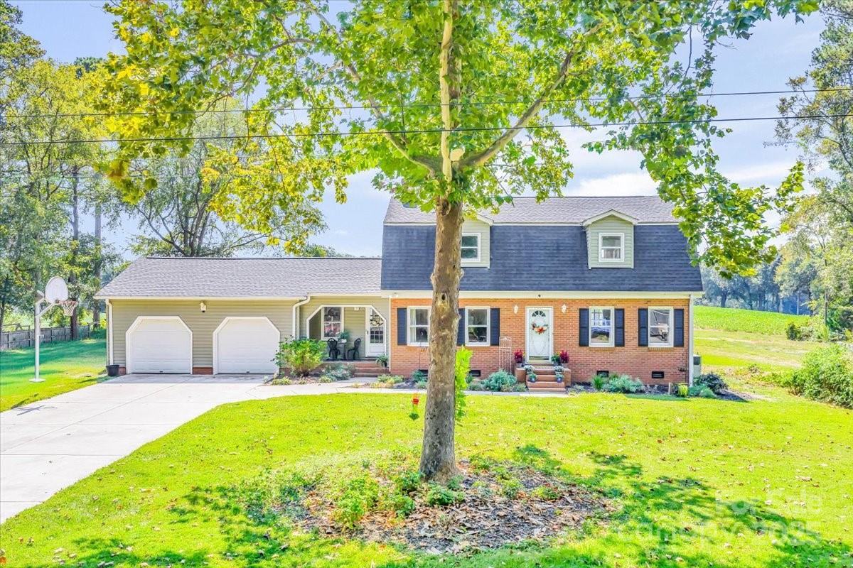 155 James Road Oakboro, NC 28129 - Photo 3 of 48 Gallery Image 3