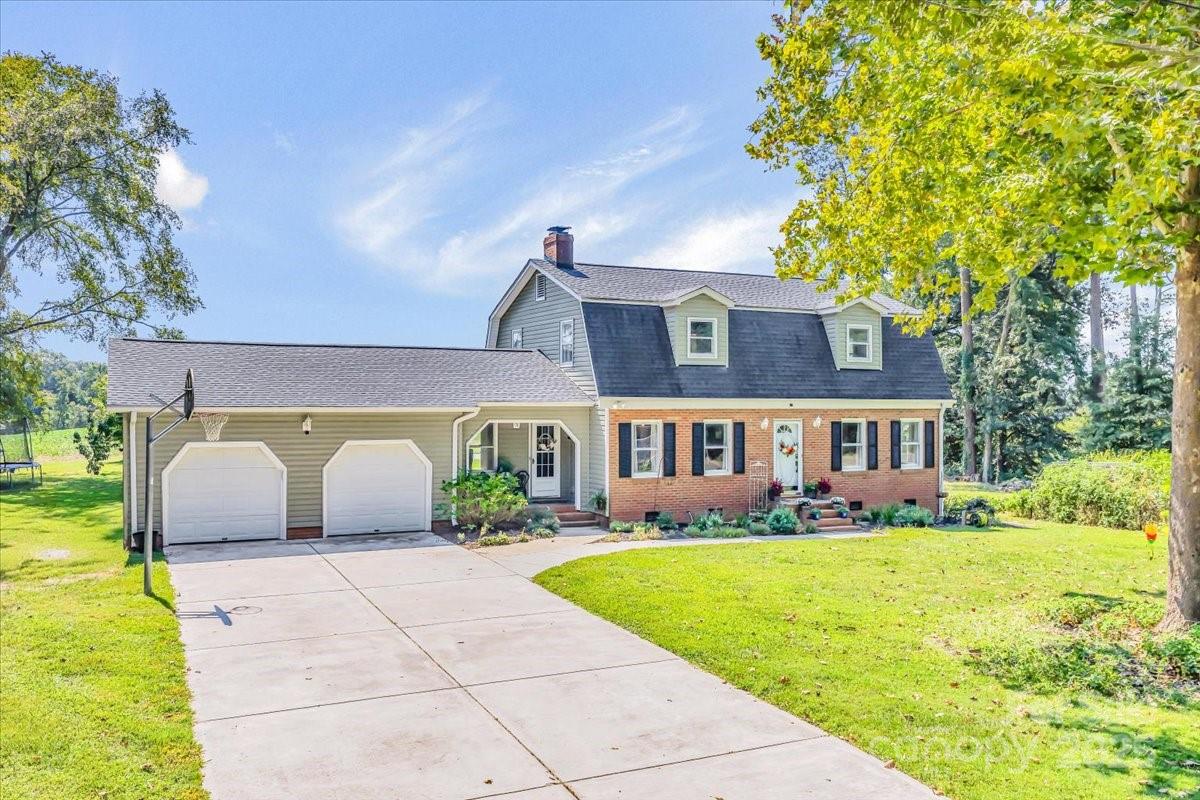 155 James Road Oakboro, NC 28129 - Photo 4 of 48 Gallery Image 4