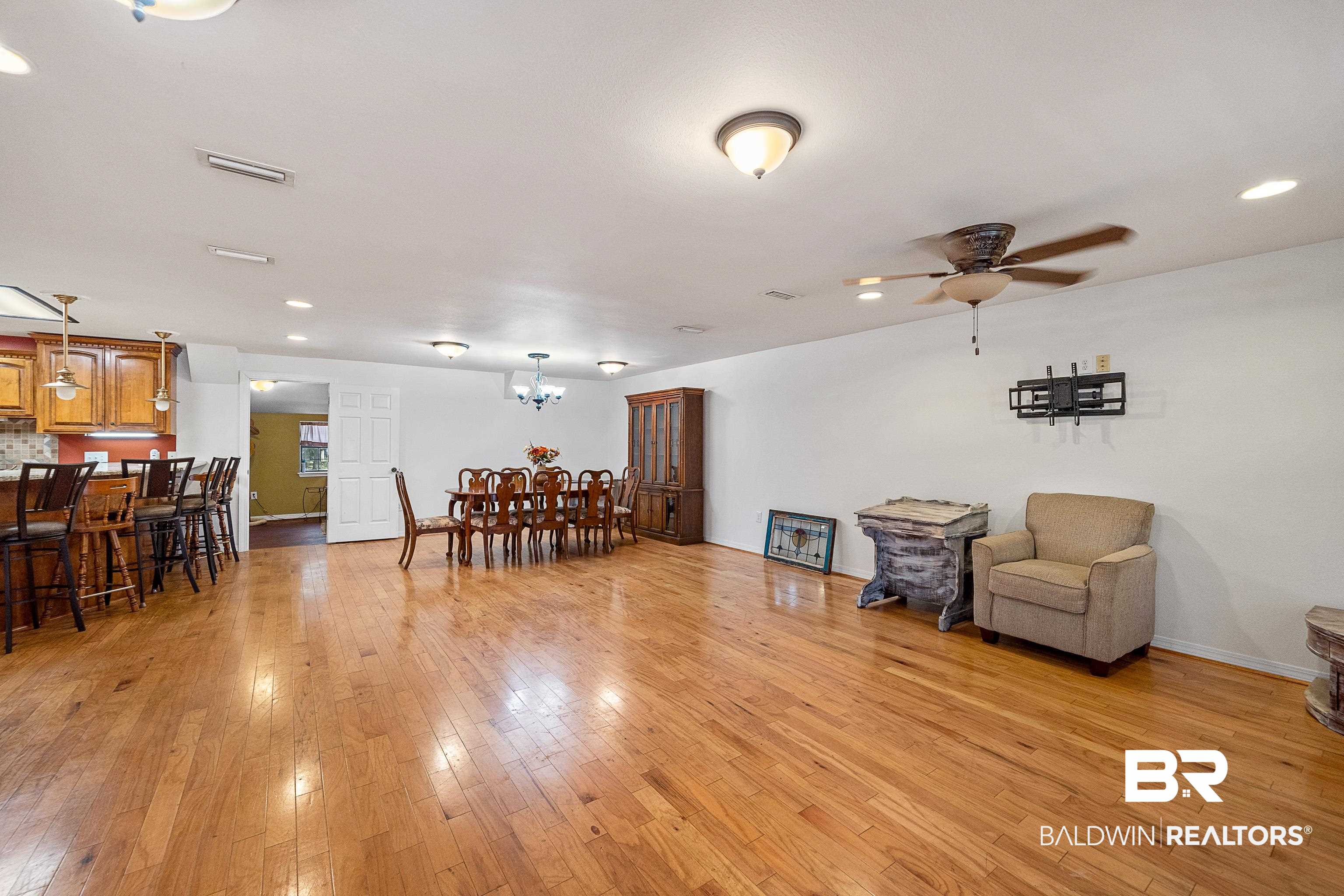 11528 Whitehouse Fork Road Bay Minette, AL 36507 - Photo 9 of 37 Living area featuring light wood-type flooring, recessed lighting, and ceiling fan