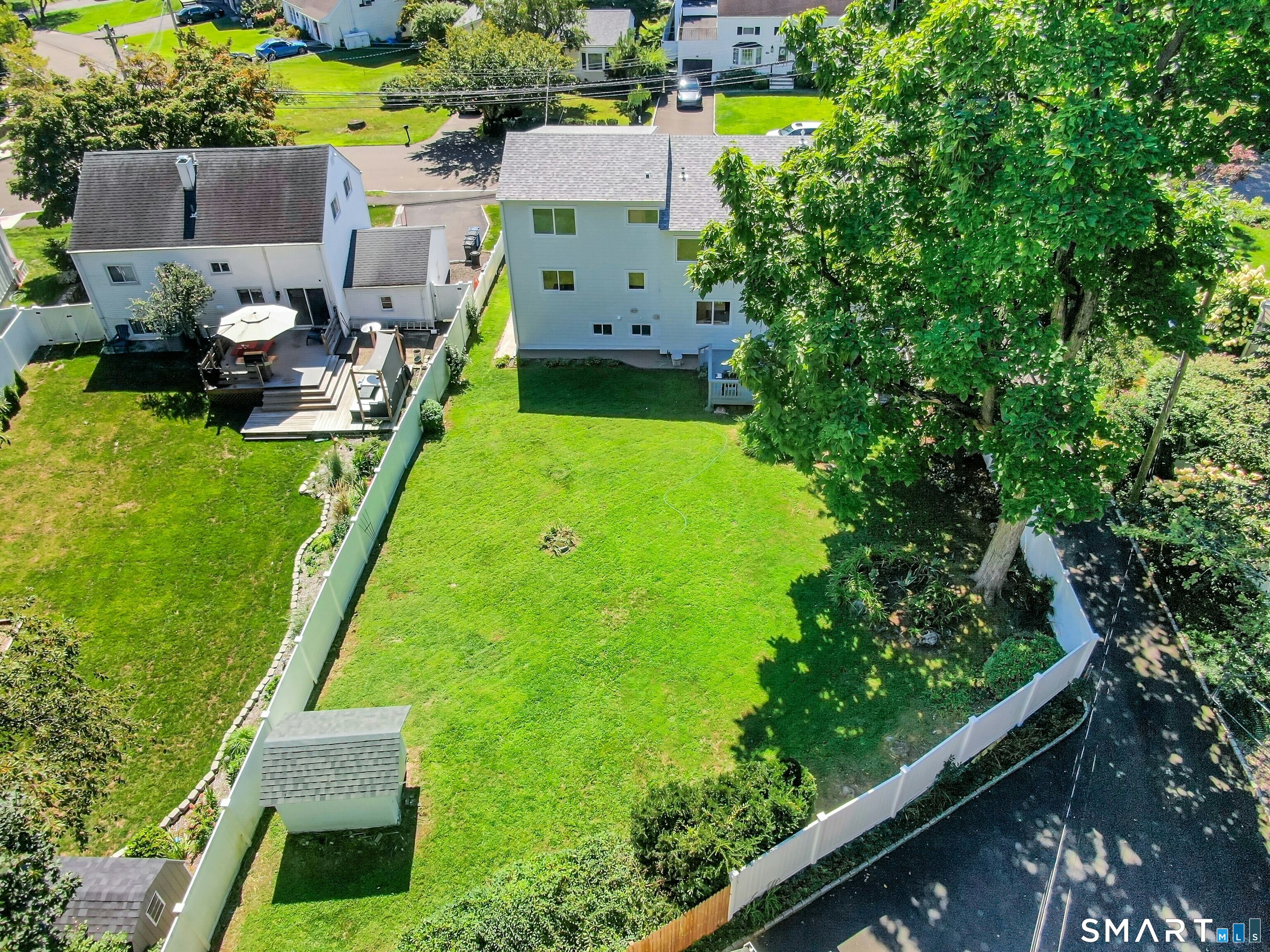 37 Mary Lane Greenwich, CT 06878 - Photo 32 of 36 Gallery Image 32