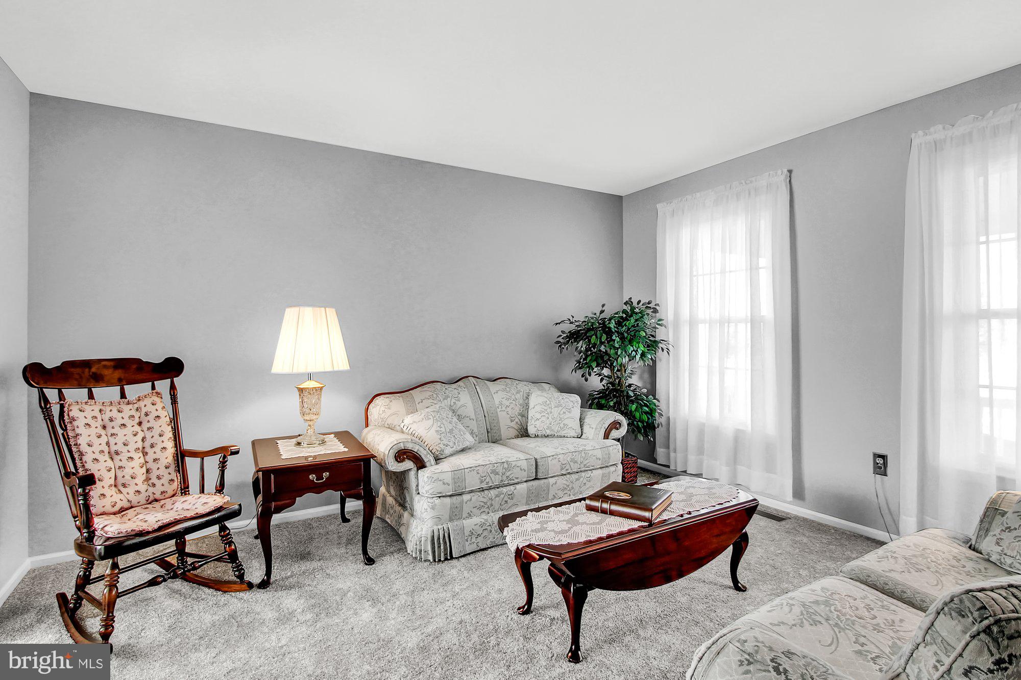 4720 Alisan Road Reading, PA 19606 - Photo 4 of 41 Gallery Image 4