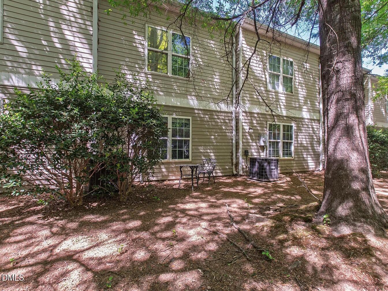 18 Red Lane Raleigh, NC 27606 - Photo 5 of 9 image7 (1)