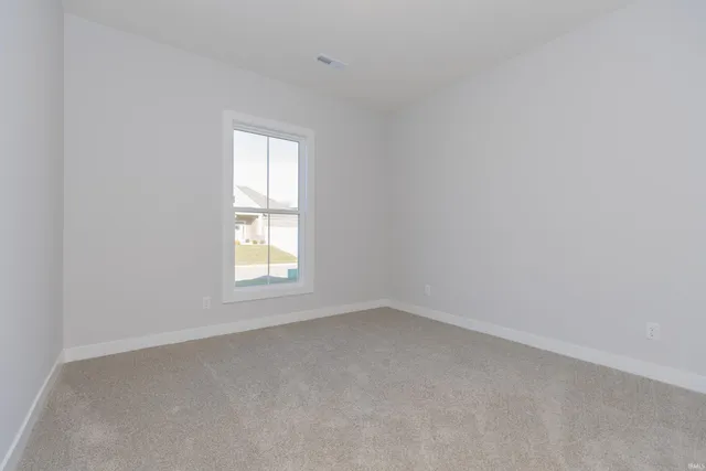 $360,800 | 2810 Willow Creek Drive, Evansville, IN 47712