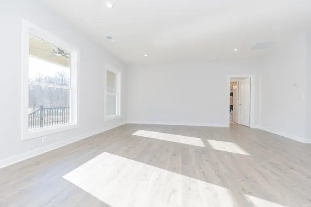 $360,800 | 2810 Willow Creek Drive, Evansville, IN 47712