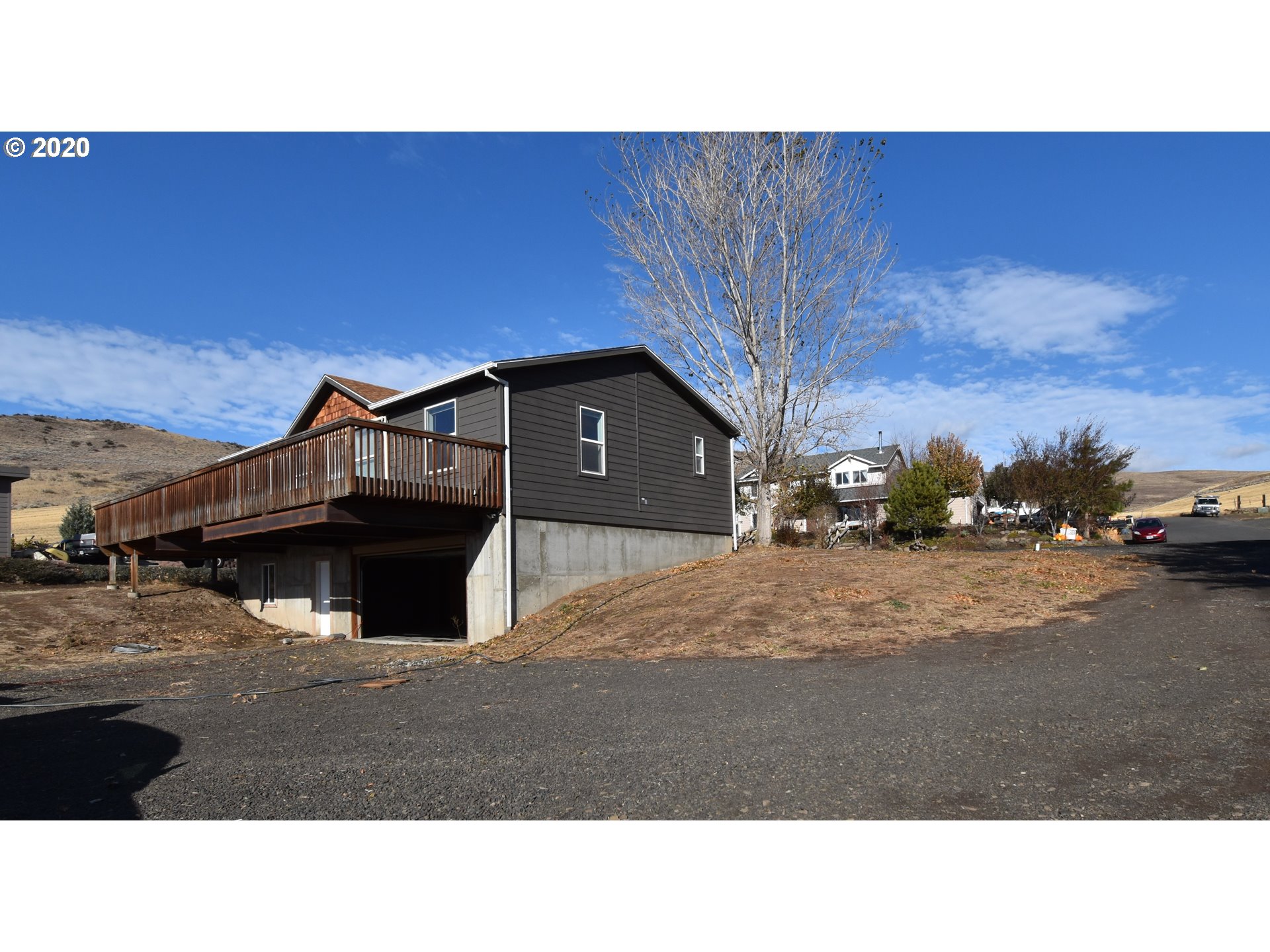 620 Northwest 4th Street Dufur, OR 97021 - Photo 2 of 31 Gallery Image 2