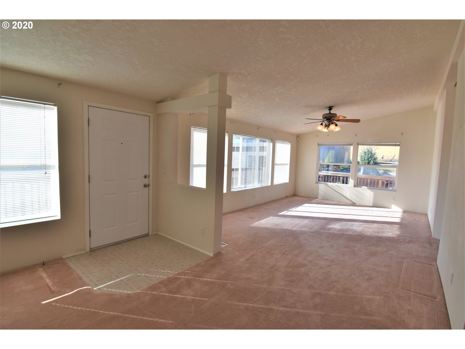620 Northwest 4th Street Dufur, OR 97021 - Photo 12 of 31 Gallery Image 12