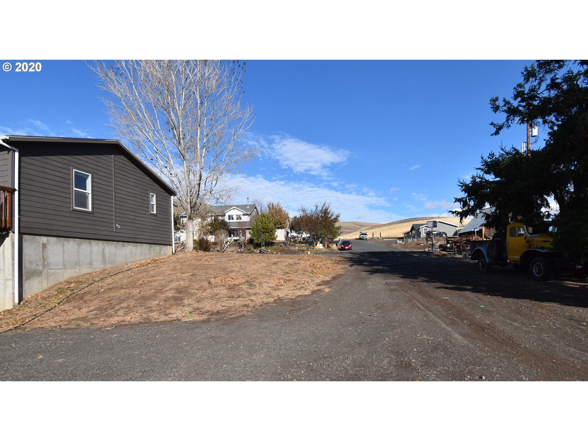 620 Northwest 4th Street Dufur, OR 97021 - Photo 26 of 31 Gallery Image 26