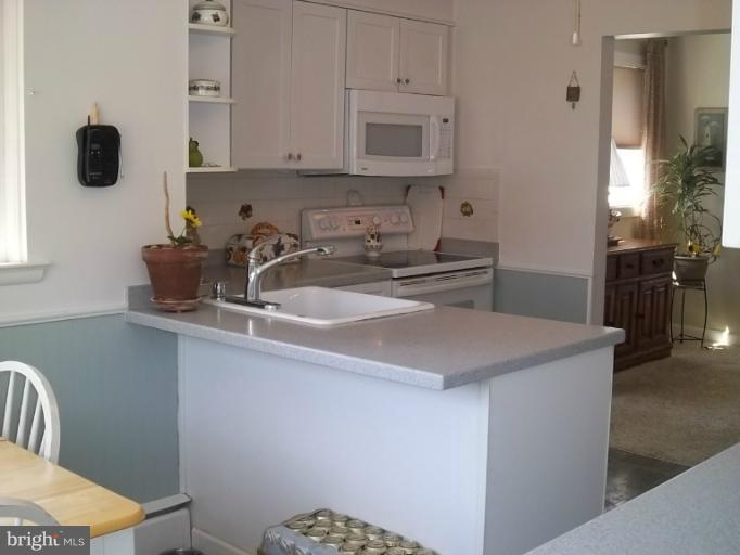 1622 Burke Road Middle River, MD 21220 - Photo 11 of 30 Kitchen