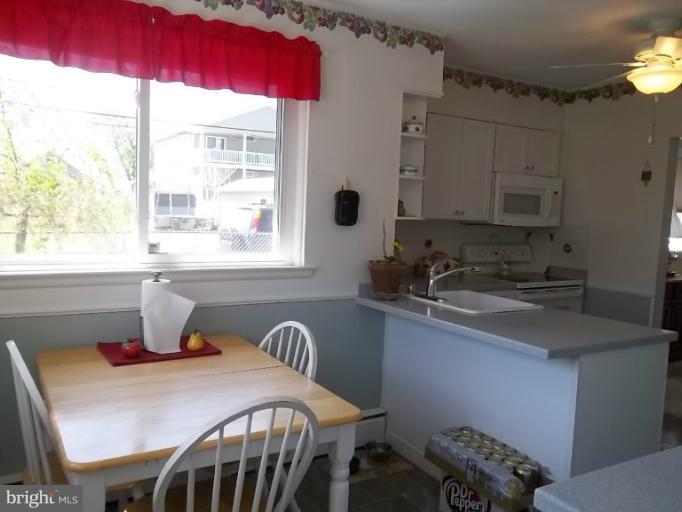 1622 Burke Road Middle River, MD 21220 - Photo 20 of 30 Kitchen