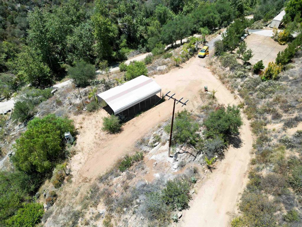 5589 Rainbow Creek Road Fallbrook, CA 92028 - Photo 9 of 26