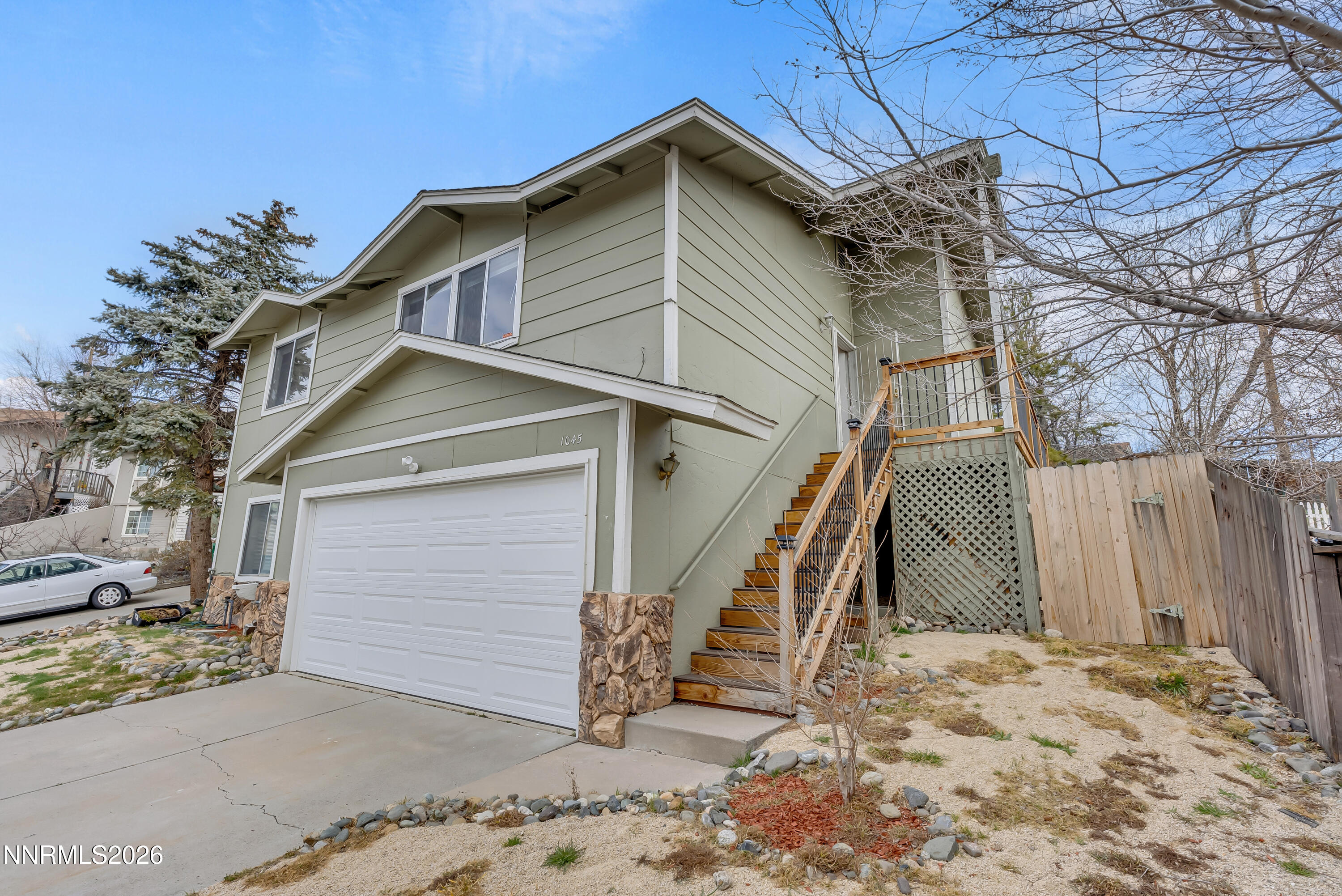 1045 Hartford Court Reno, NV 89503 - Photo 5 of 36 a view of a house