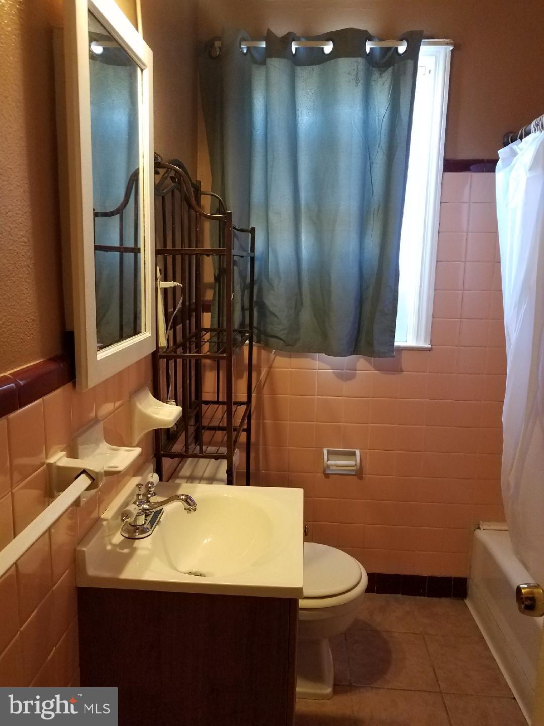 408 New Road Wilmington, DE 19805 - Photo 14 of 20 Gallery Image 14