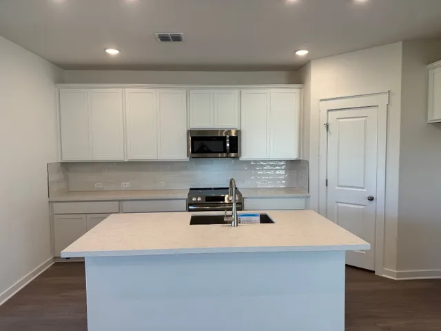 $384,990 | 408 Quail Convey Drive, Jarrell, TX 76537