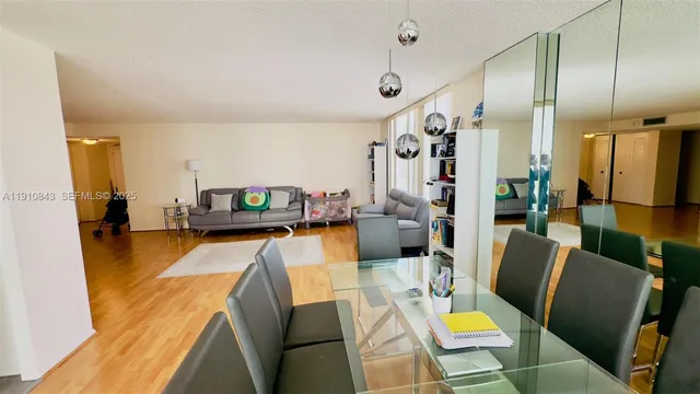 $3,350 | 230 174th Street, Unit 612, Sunny Isles Beach, FL 33160