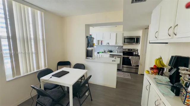 $3,350 | 230 174th Street, Unit 612, Sunny Isles Beach, FL 33160