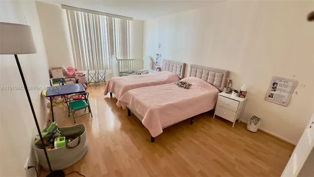 $3,350 | 230 174th Street, Unit 612, Sunny Isles Beach, FL 33160