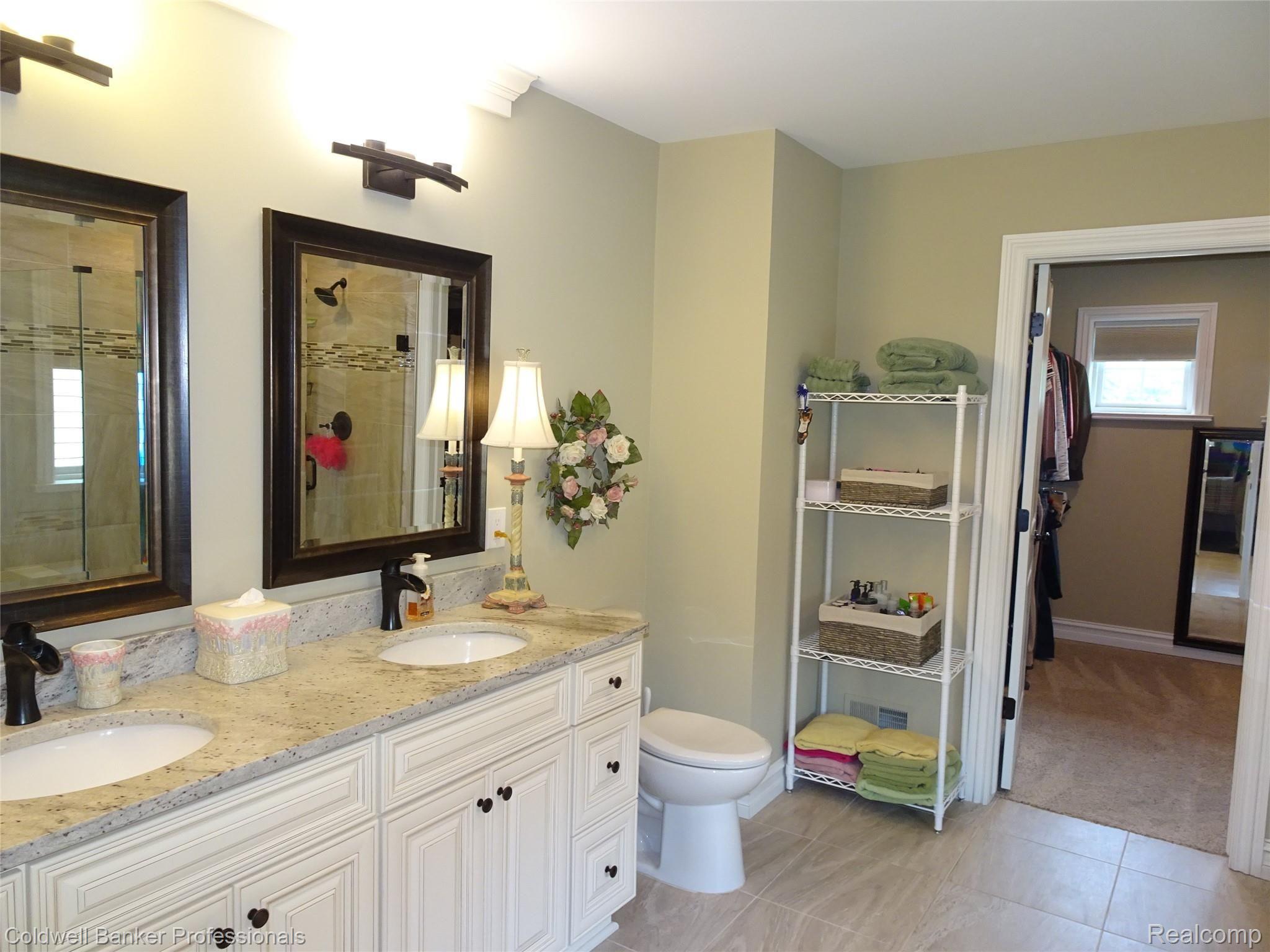 2741 Harrison Avenue Rochester, MI 48307 - Photo 37 of 65 DSC06076.JPG