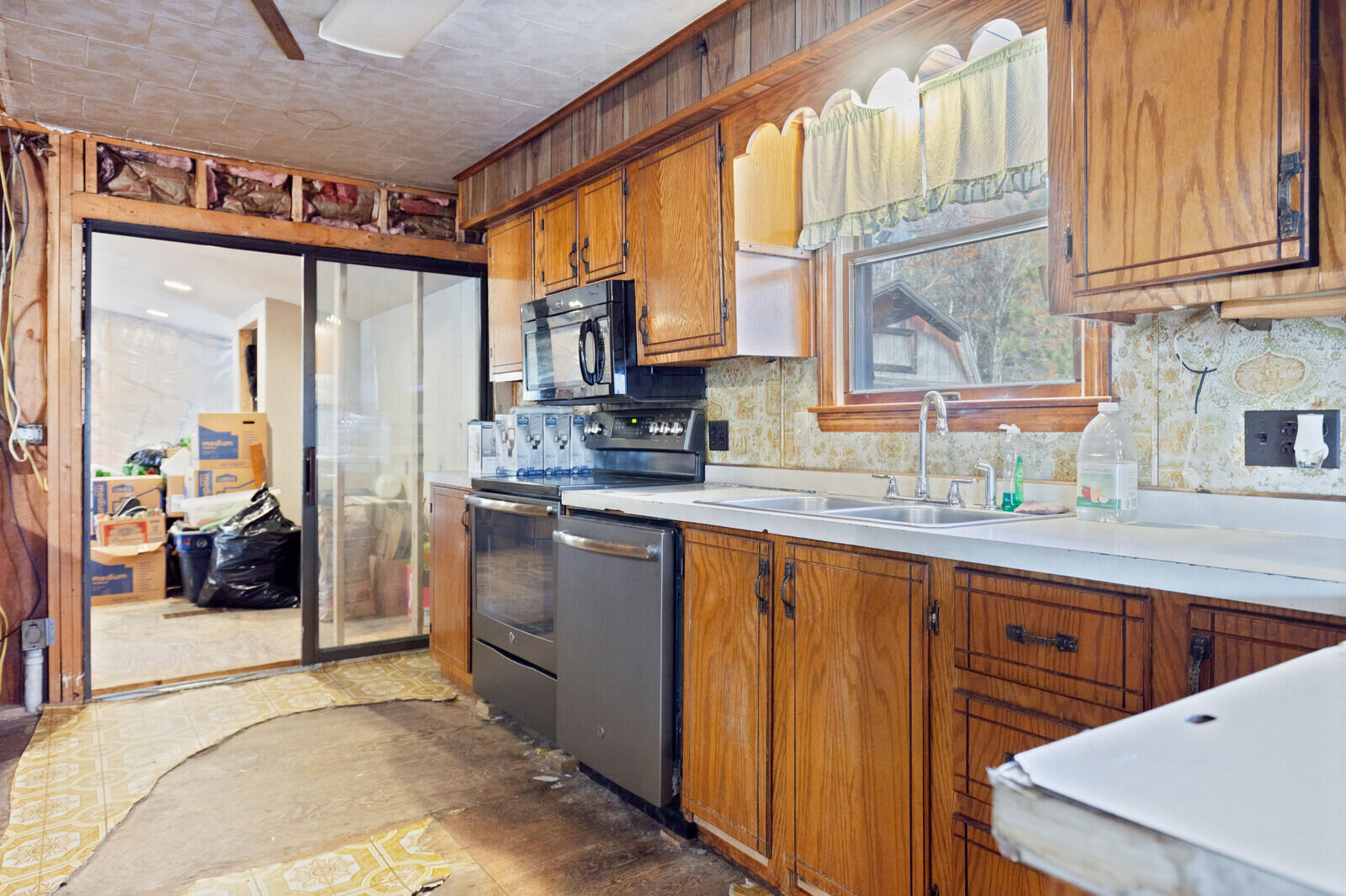 843 East Benton Road Benton, ME 04901 - Photo 21 of 100 Kitchen to porch