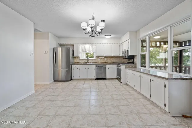 $450,000 | 579 Snow Lake Drive, Ashland, MS 38603