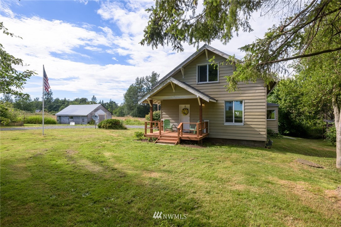 2584 Aldergrove Road Ferndale, WA 98248 - Photo 2 of 24 Gallery Image 2