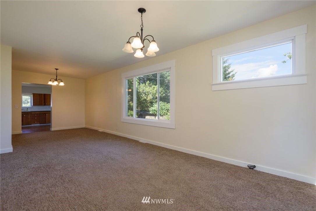2584 Aldergrove Road Ferndale, WA 98248 - Photo 12 of 24 Gallery Image 12