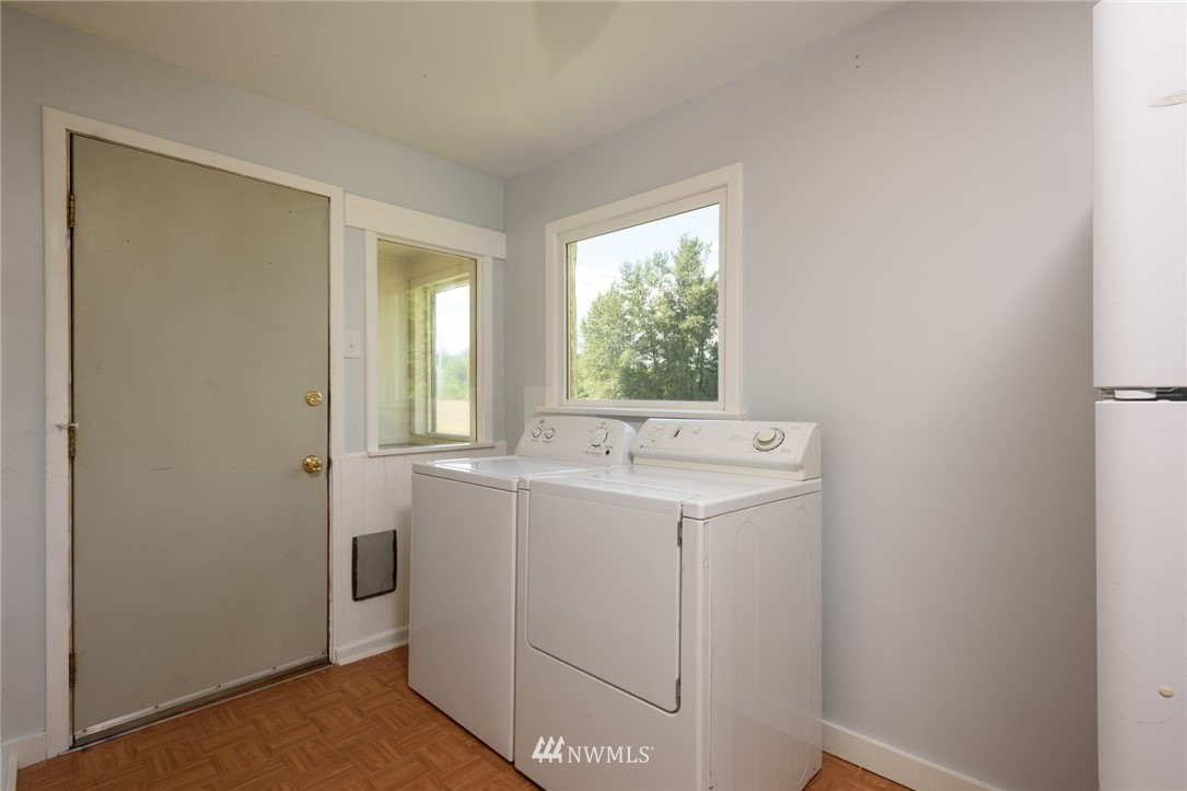 2584 Aldergrove Road Ferndale, WA 98248 - Photo 15 of 24 Gallery Image 15