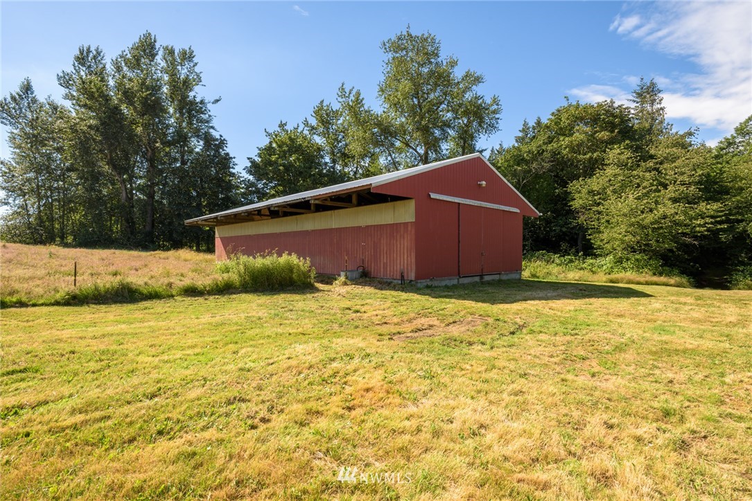 2584 Aldergrove Road Ferndale, WA 98248 - Photo 16 of 24 Gallery Image 16