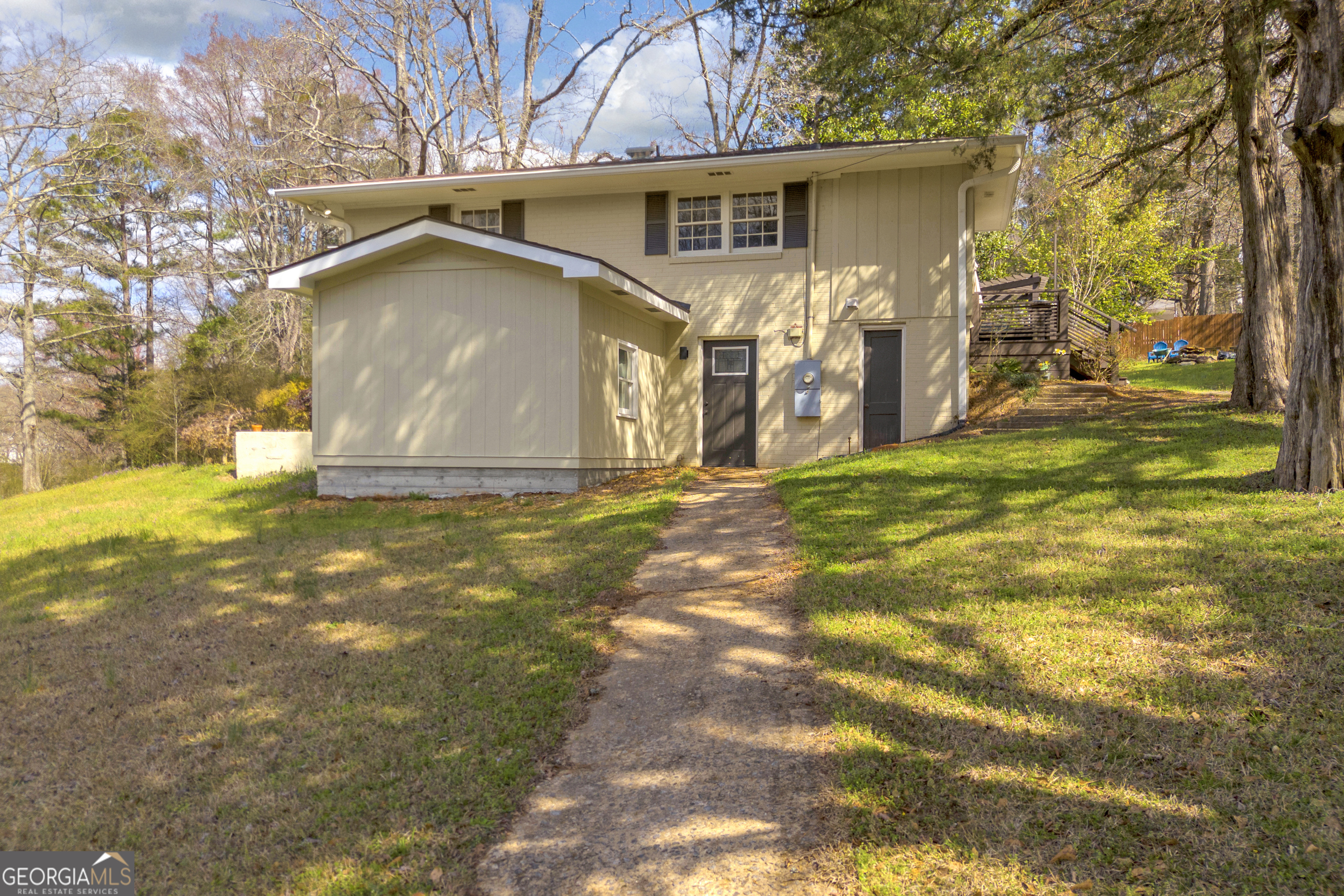 136 Frazier Hill Road Bishop, GA 30621 - Photo 6 of 59 a view of a house with backyard