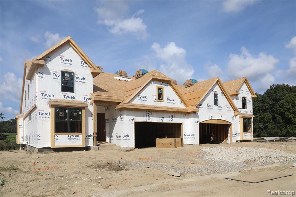 3850 Albatross Court, Unit 21 Rochester Hills, MI 48309 - Photo 1 of 41